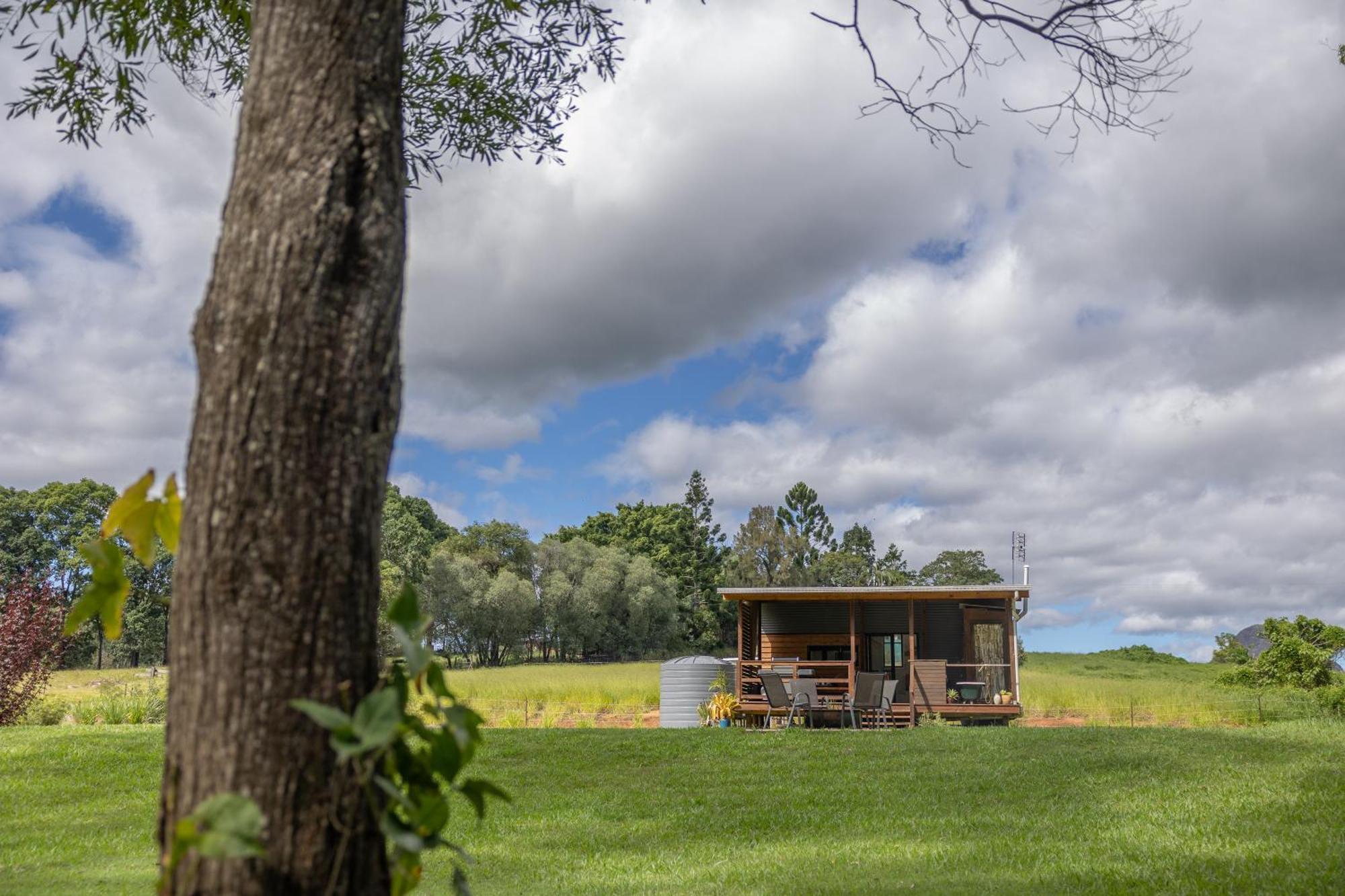 Blackwattle Farm Beerwah Quarto foto